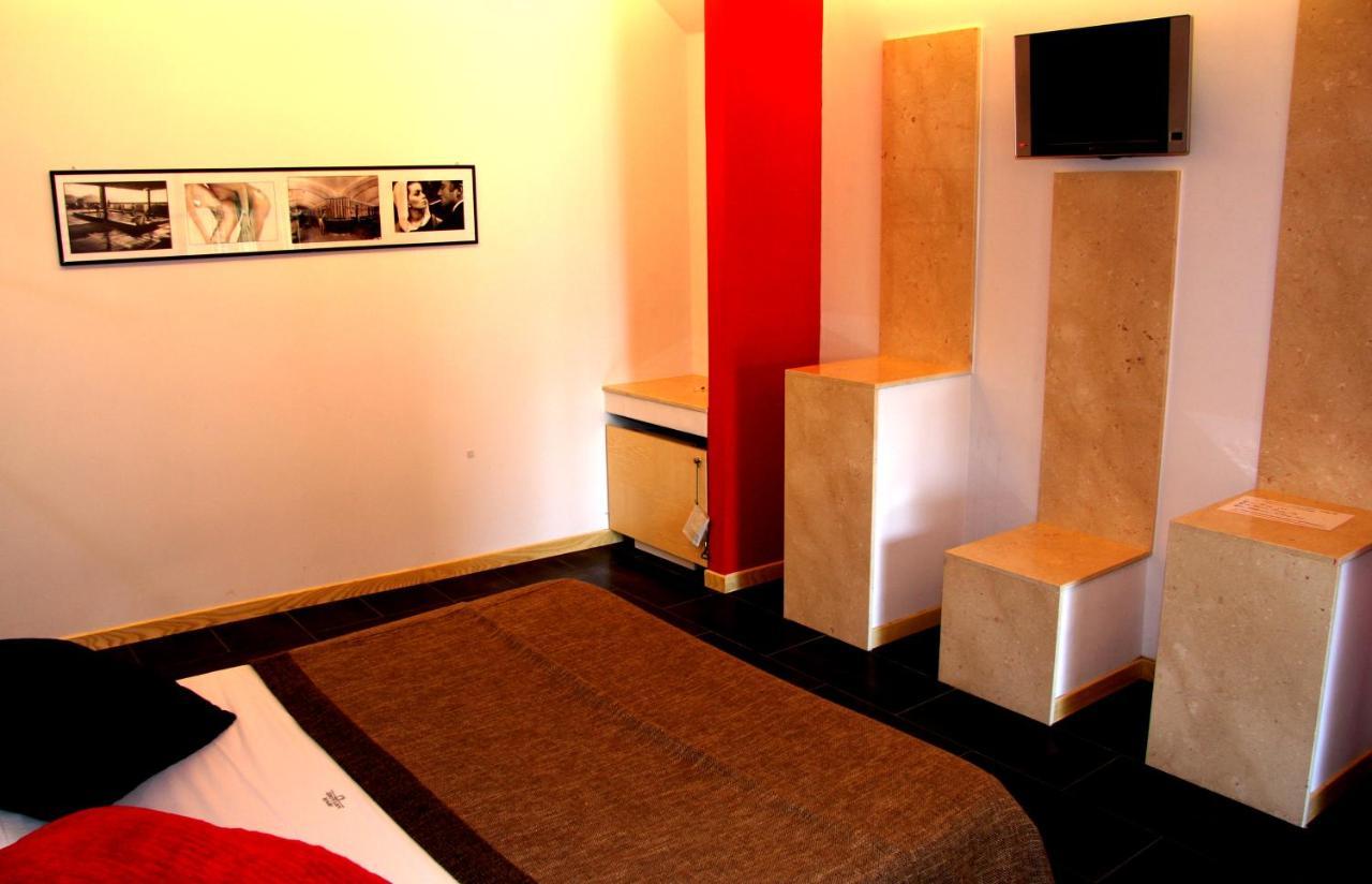 Hotel Tiro A Volo Pozzuoli Luaran gambar